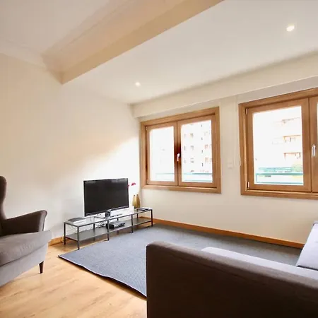 Apartment Cozy Orange Telheiras Lisbon