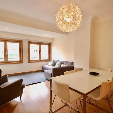 Cozy Orange Telheiras Apartman